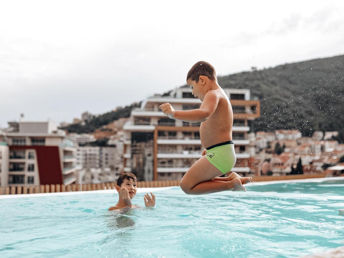 Hotel Fagus By Aycon Budva Bagian luar foto
