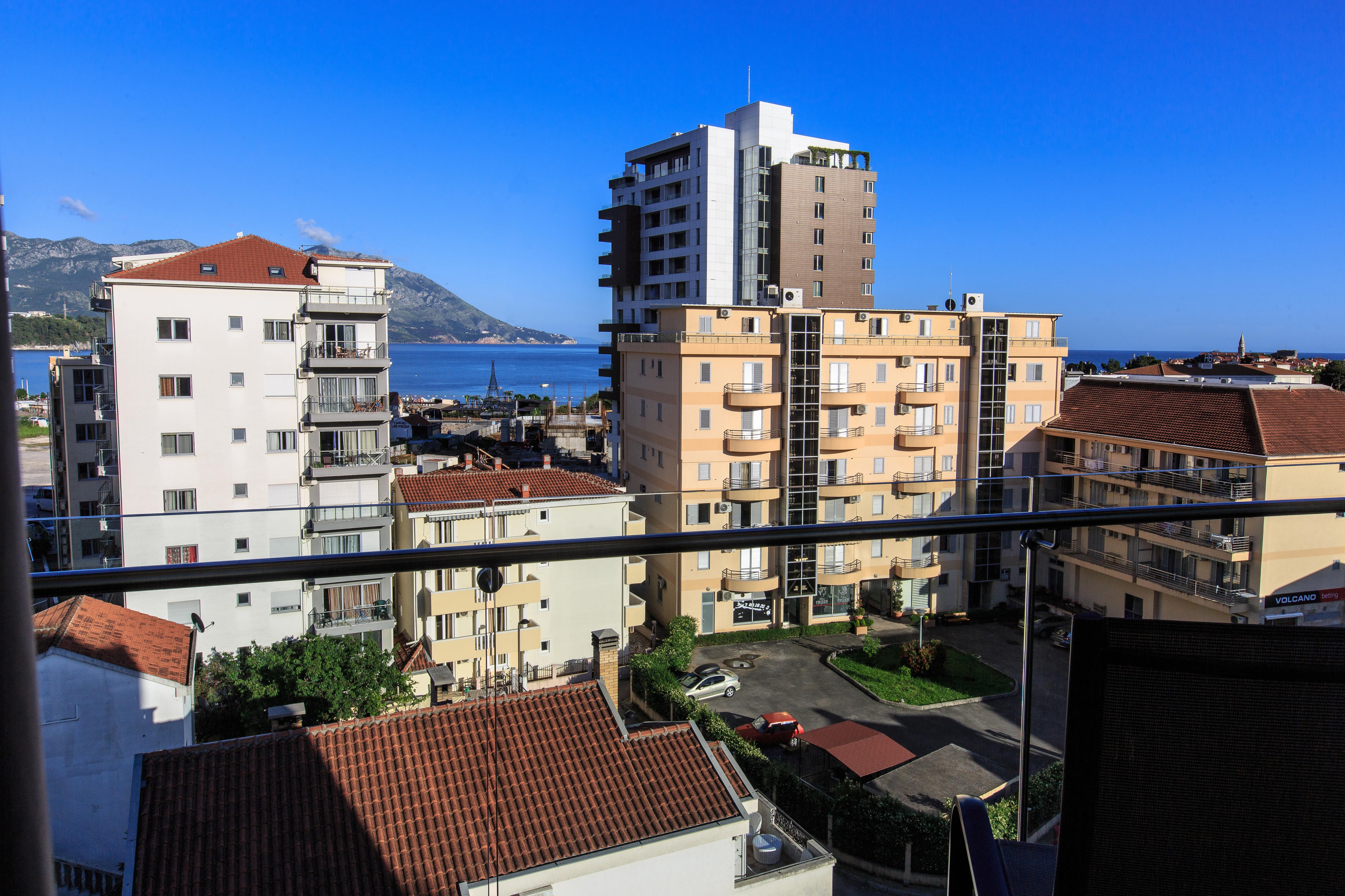Hotel Fagus By Aycon Budva Bagian luar foto
